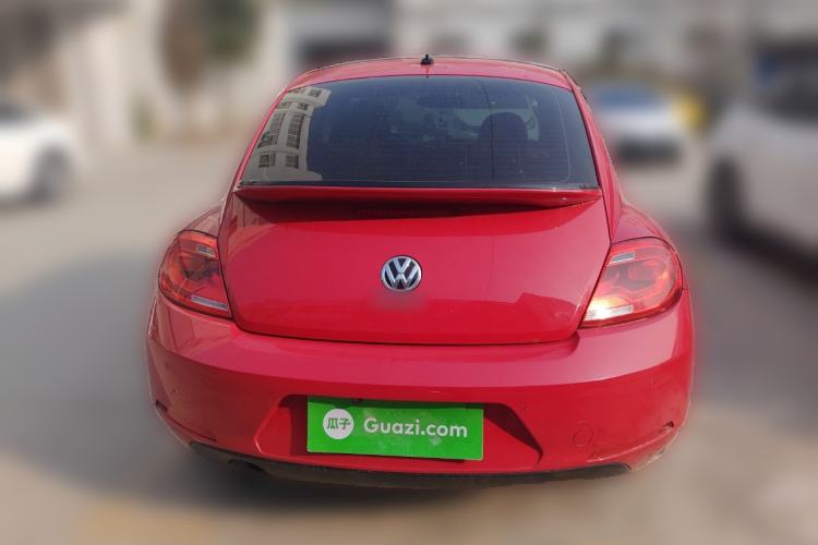 Used Volkswagen Beetle 2015 180TSI model
