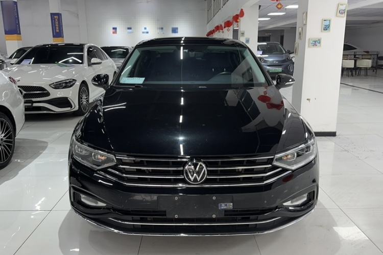 Used Volkswagen Magotan 2020 330TSI DSG Leading Model
