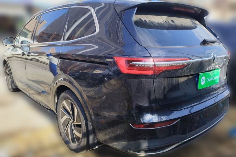 Used Volkswagen Viloran 2022 380TSI Luxury Edition
