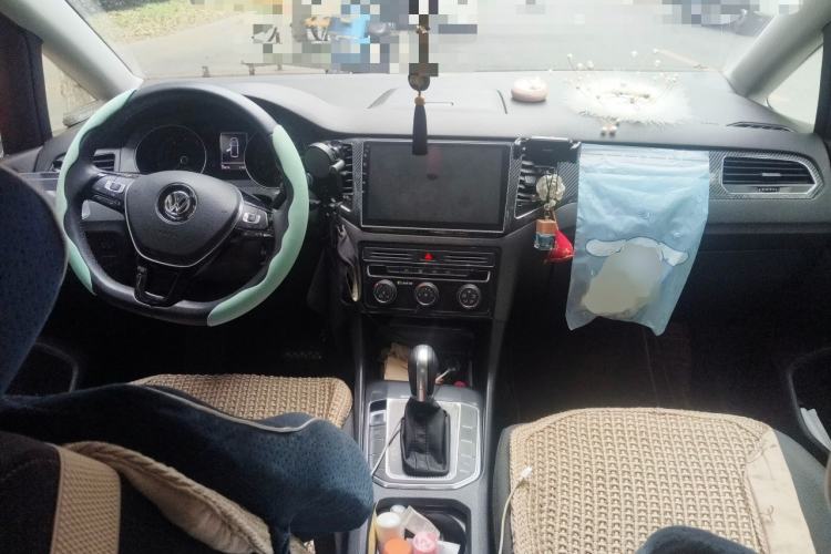 Used Volkswagen Golf Sportsvan 2016 230TSI Automatic Trend Edition
