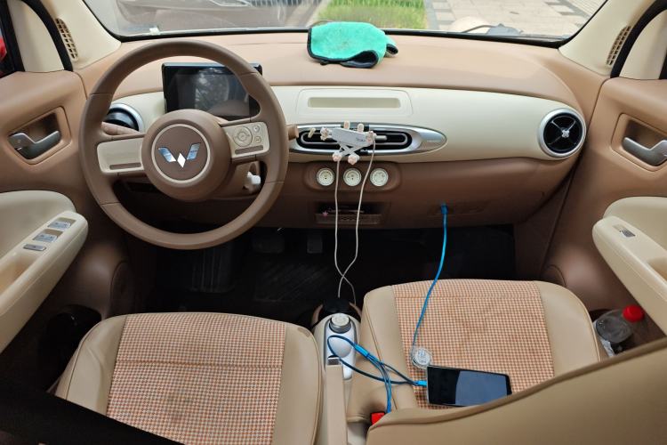 Used Wuling Hongguang MINIEV 2025 Four-Door Version Advanced Edition
