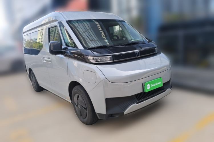 Used Farizon Super VAN 2025 Yucheng Edition, Action-Pak 68kWh
