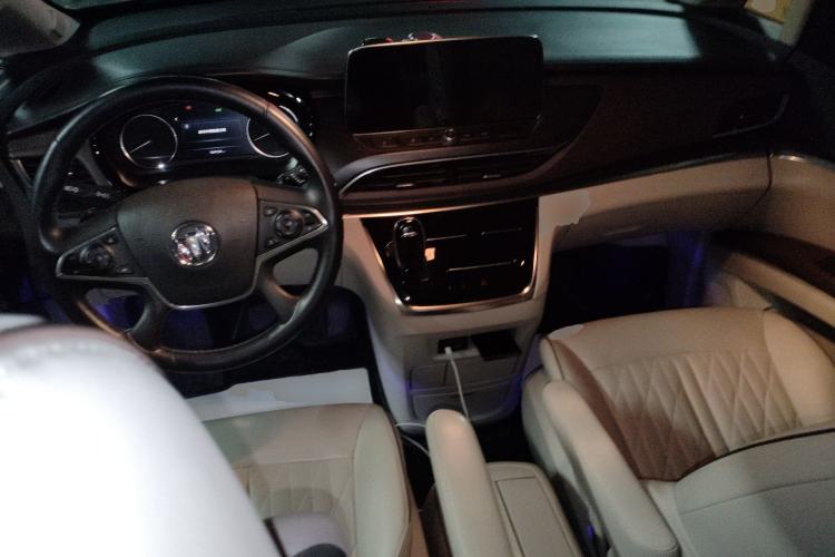 Used Buick GL8 2022 Land Business Class 652T Luxury Model