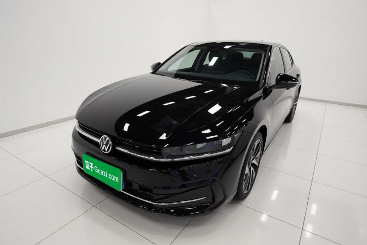 Used Volkswagen Magotan 2024 380TSI DSG Prestige Edition DaMai Package