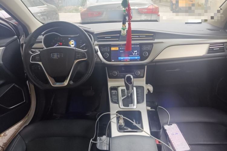 Used Geely Auto Emgrand GL 2017 1.3T DCT Elite Model Center Console
