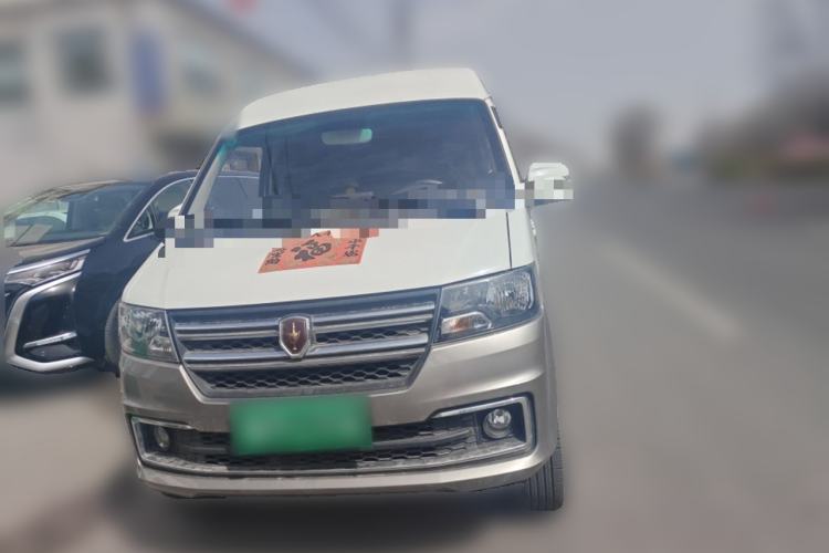 Used Jinbei New Hiace X30L 2024 Wealth Edition Van 2/5 Seats Front