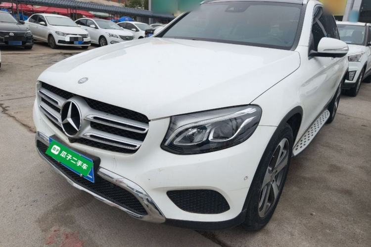 Used Mercedes-Benz GLC 2016 GLC 260 4MATIC Luxury Model