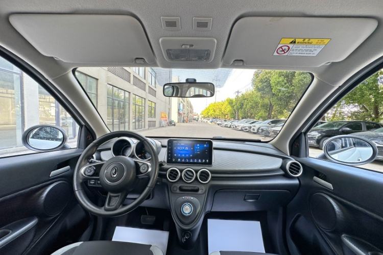 Used ORA Black Cat 2021 301 km Basic Version
