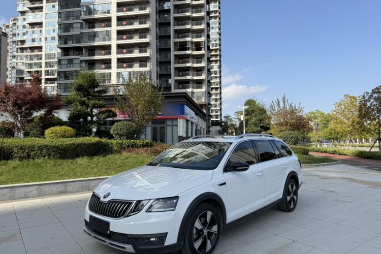 Used Skoda Octavia 2019 TSI280 DSG Luxury Edition Station Wagon China VI Standard