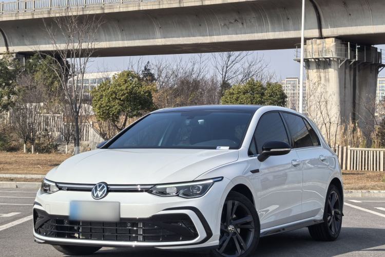 Used Volkswagen Golf 2023 Facelift 280TSI DSG R-Line Lite