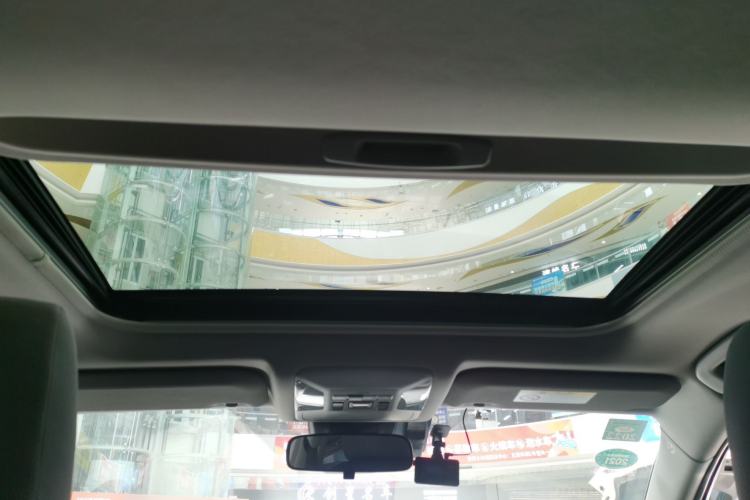 Used Toyota RAV4 2020 Dual-Engine 2.5L E-CVT Two-Wheel Drive Elite Edition