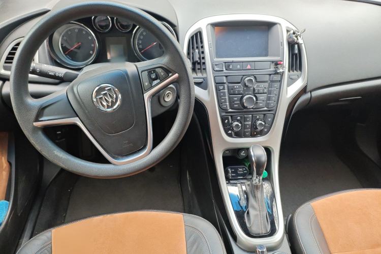 Used Buick GT 2013 XT 1.6L Automatic Fashion Edition
