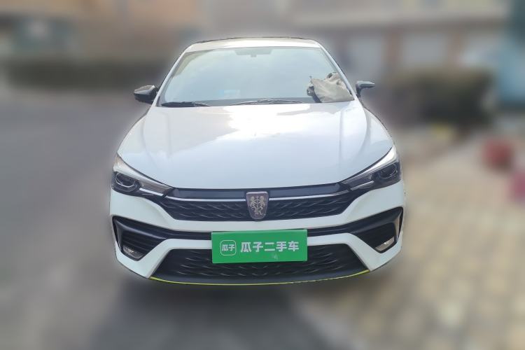 Used Roewe i5 2021 1.5L CVT Black Gold Edition
