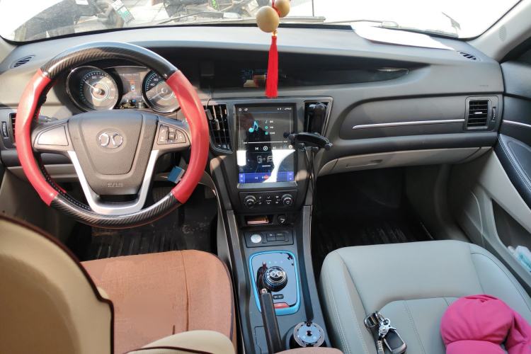 Used BAIC New Energy EU 2016 EU260 Enjoy Edition
