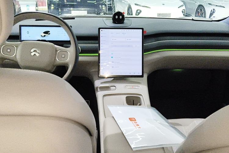 Used Nio ES8 2023 75 kWh