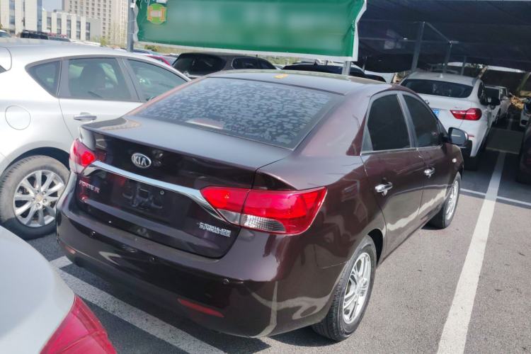 Used Kia Forte 2014 1.6L MT GL
