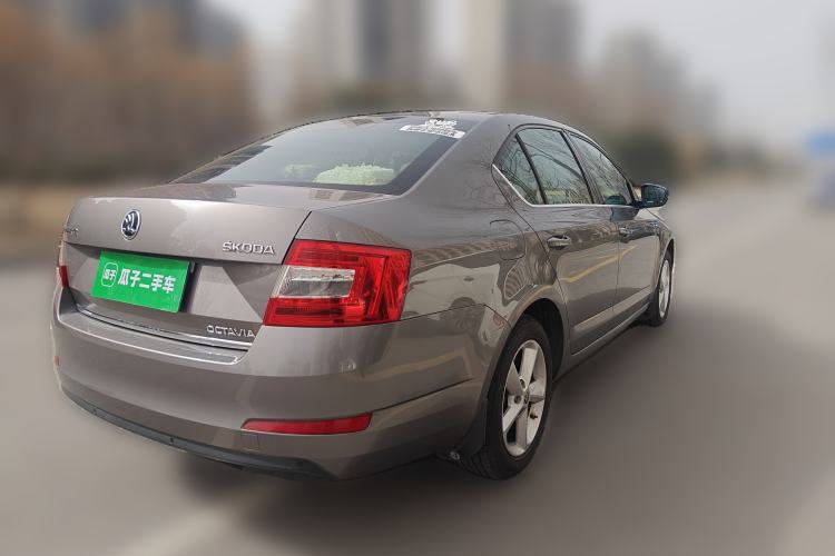 Used Skoda Octavia 2015 1.6L Automatic Yijun Edition