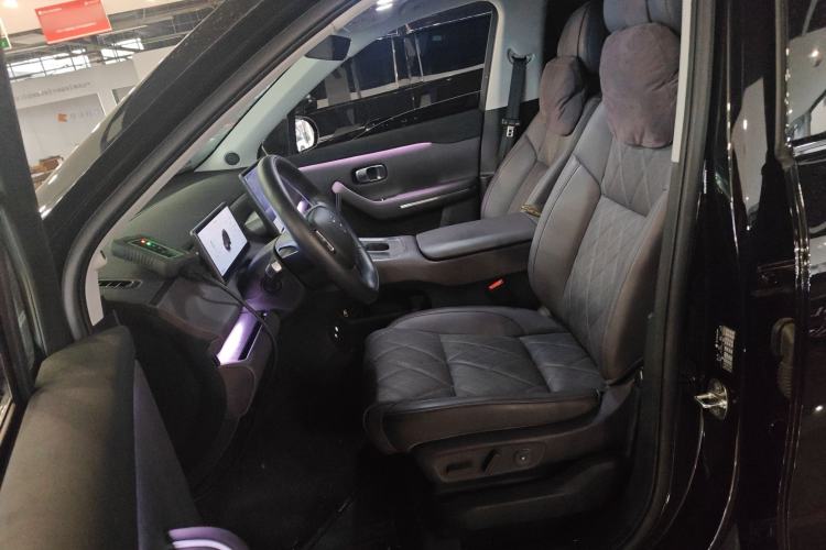 Used Leapmotor C16 2026 Pure Electric 630 LiDAR Zhizun Edition 5 Seats Left Front Seat