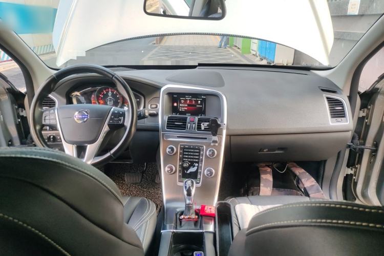 Used Volvo XC60 2015 T5 AWD Smart Drive Edition