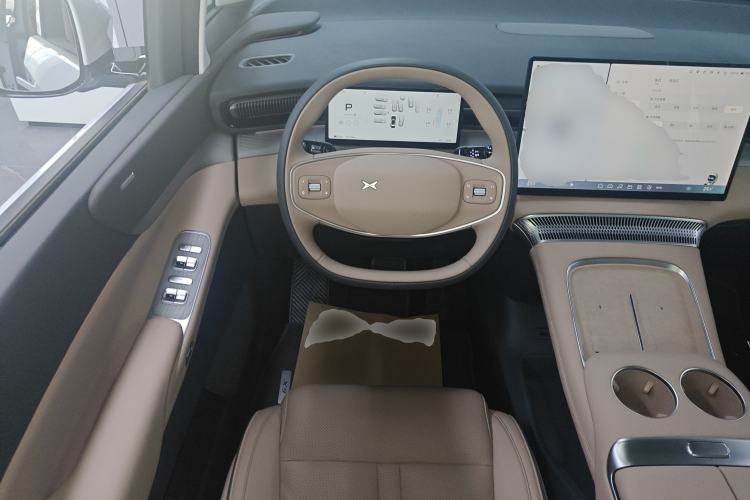Used XPeng X9 2025 740 Ultra-Long Range Max