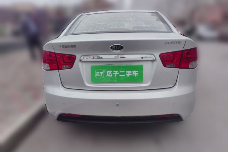 Used Kia Forte 2011 1.6L MT GLS