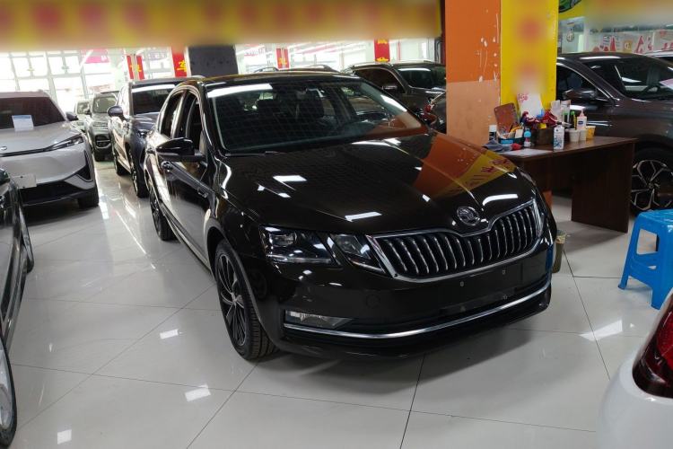 Used Skoda Octavia 2019 TSI280 DSG Luxury Edition
