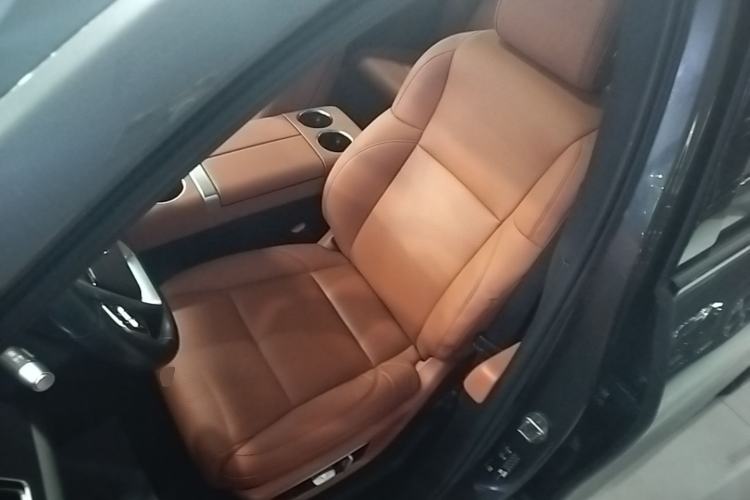 Used Li Auto L9 2022 Max model
