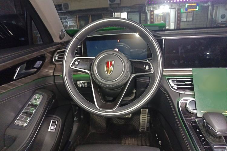 Used Hongqi H9 2022 2.0T Smart Connect Flagship Edition