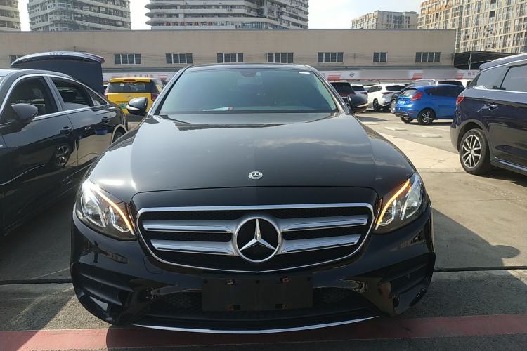 Used Mercedes-Benz E-Class 2018 Facelift E 200 L Sport 4MATIC