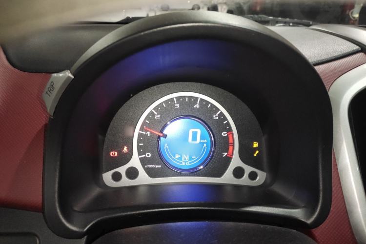 Used CHANGAN Benni 2015 1.4L IMT Sunroof Version China IV Standard
