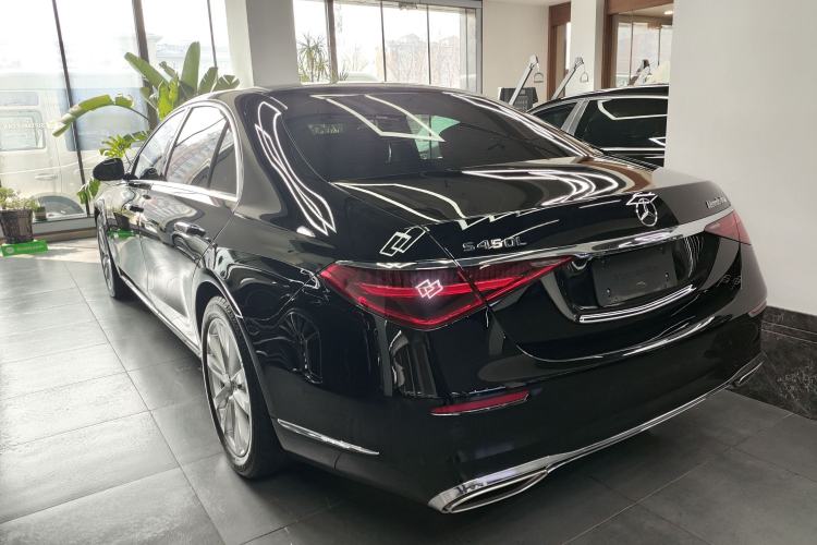 Used Mercedes-Benz S-Class 2024 Restyled S 400 L Business Version Exterior 2