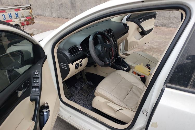 Used Volkswagen Golf 2011 1.4 TSI Automatic Comfort Model
