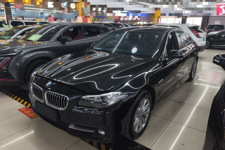 Used BMW 5 Series 2014 520Li Elegant Model
