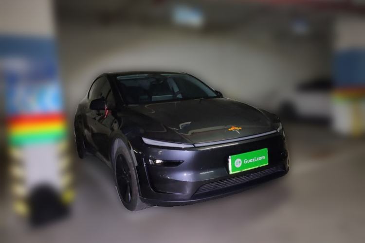 Used Tesla Model Y 2025 Long-Range All-Wheel Drive First Edition