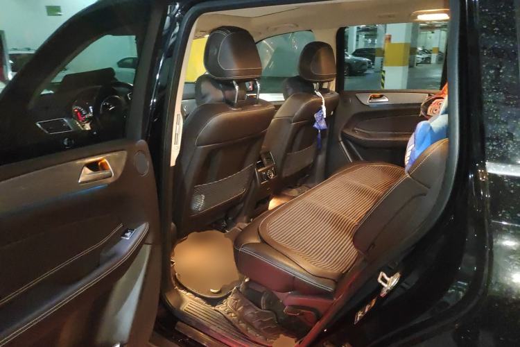 Used Mercedes-Benz GLS 2017 GLS 400 4MATIC Fashion Edition Left Rear Seat