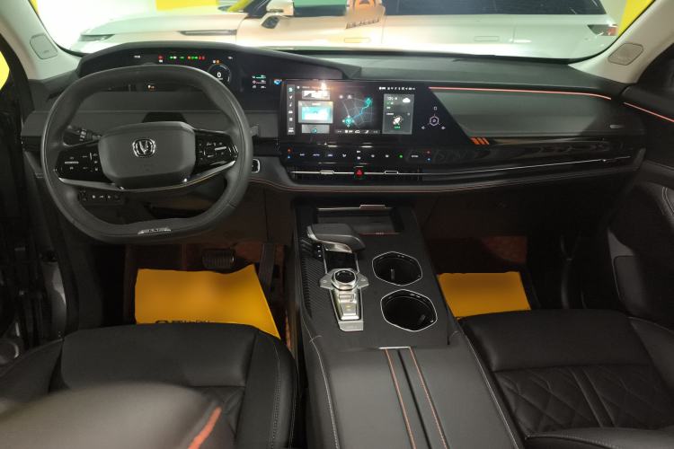 Used Changan UNI-K iDD 2022 Blue Whale iDD 130km 1.5T Prestige Model
