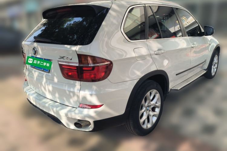 Used BMW X5 2011 xDrive35i Luxury Model
