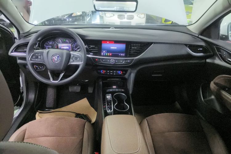 Used Buick Regal 2022 552T Smart Edition Center Console