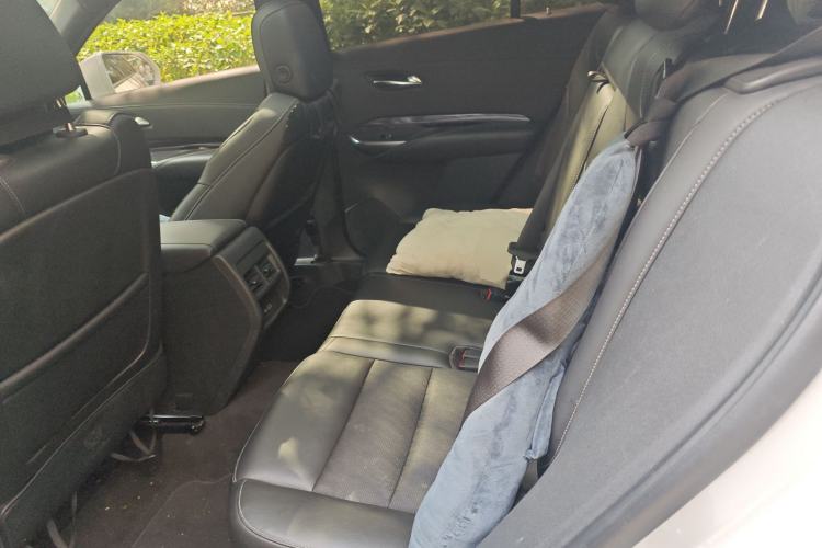 Used Cadillac XT4 2020 28T Two-Wheel Drive Tech Version