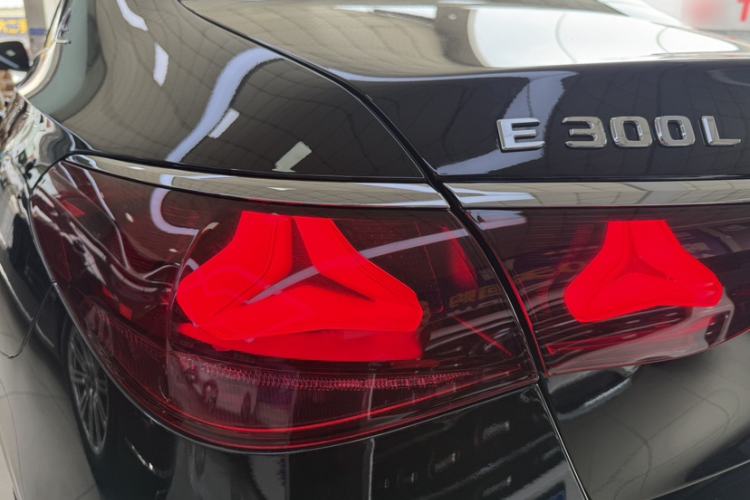 Used Mercedes-Benz E-Class 2025 Facelift E 300 L Premium Edition