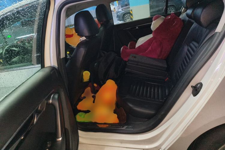 Used Volkswagen Magotan 2013 2.0 TSI Luxury Model
