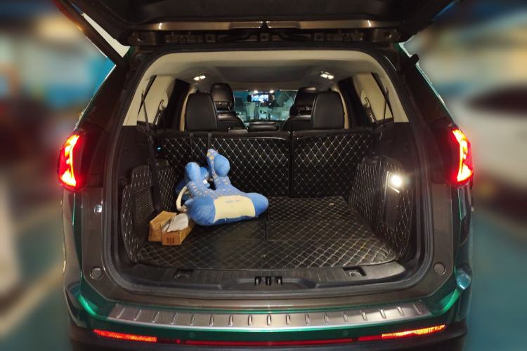 Used Ford Edge 2016 EcoBoost 245 Two-Wheel-Drive Titanium 7-Seater