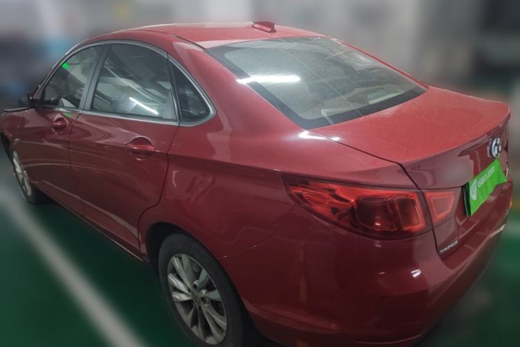 Used BAIC New Energy EU 2016 EU260 Enjoy Edition Rear Left 45 Deg