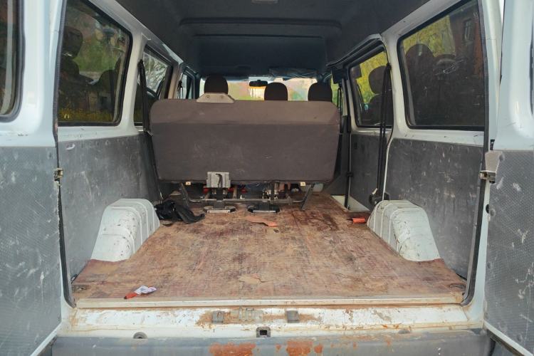 Used JMC Transit 2019 2.8T Commercial Version Short Wheelbase Mid-Roof 6-Seater China VI JX493 Trunk