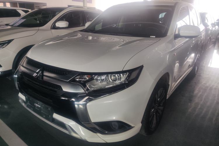 Used Mitsubishi Outlander 2021 Revised Version 2.0L Two-Wheel Drive Comfort Edition 5 Seats