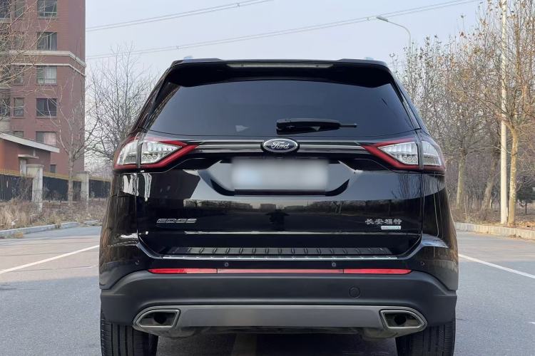 Used Ford Edge 2015 2.0T GTDi Two-Wheel-Drive High-Line Version