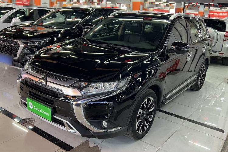 Used Mitsubishi Outlander 2020 2.0L Two-Wheel Drive Comfort Edition 5 Seats