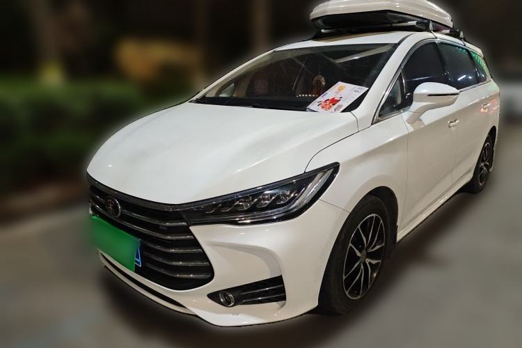 Used BYD Song MAX 2018 1.5T Automatic Smart Connect Luxury 6-Seater