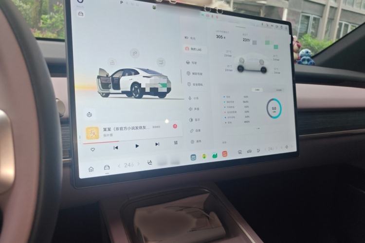 Used ONVO L60 2024 60 kWh Rear-Drive Version