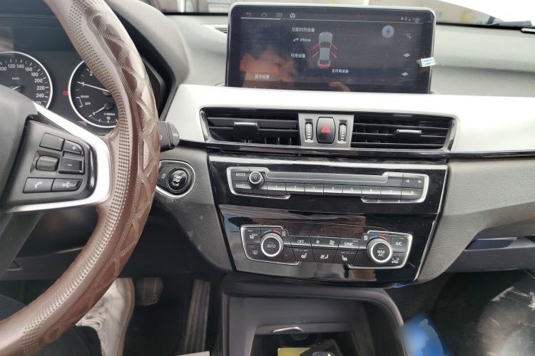 Used BMW X1 2016 sDrive18Li Premium Edition
